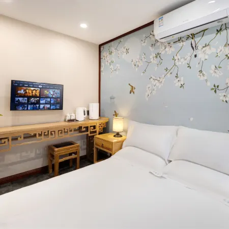 Le Chao Ju Inn (Huayan Temple of Datong ancient city)