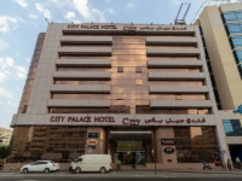 City Palace Hotel Hotels near Titanic