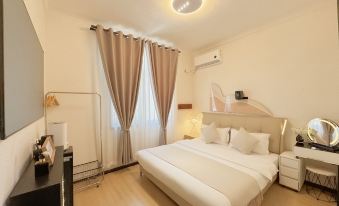 Alley to • Dali Original Designer Homestay