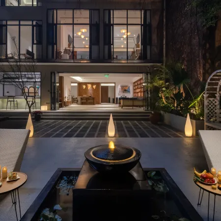 Serenity Tile Retreat Отели рядом с достопримечательностью «Чан Цзявэй Покупательский парк»
