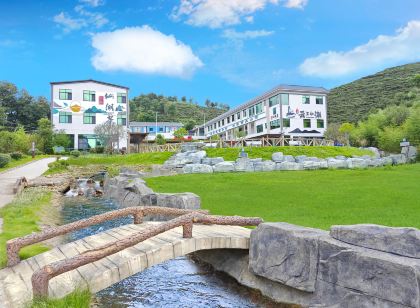 東源雲上仙湖民宿