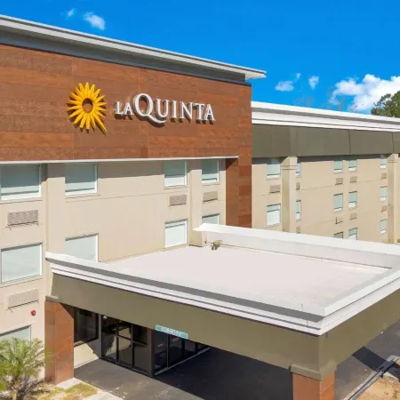 La Quinta Inn & Suites by Wyndham Jacksonville Mandarin