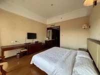 Fushun Xinbin He Mu Hotel (He Mu National Forest Park Branch) Hotels in Xinbin