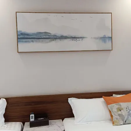 Creekside Hot Spring Homestay (Gupo Mountain Tourism Resort Distribution Center)