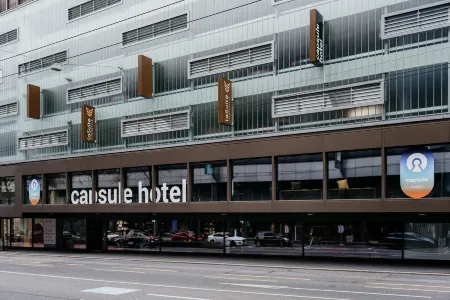 Capsule Hotel - Lucerne Old Town Отели рядом с достопримечательностью «Часовенный мост»