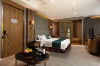 SHENZHEN SPRING FOREST Hotel (Qiushuishan Branch)
