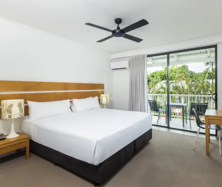 Oaks Port Douglas Resort