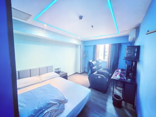 胖虎eスポーツホテル