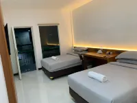 Passifika Sumbawa Guesthouse Hotels in Pasir Putih