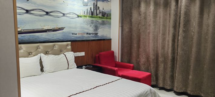 Huanju Business Hotel Hotels in Xiushui