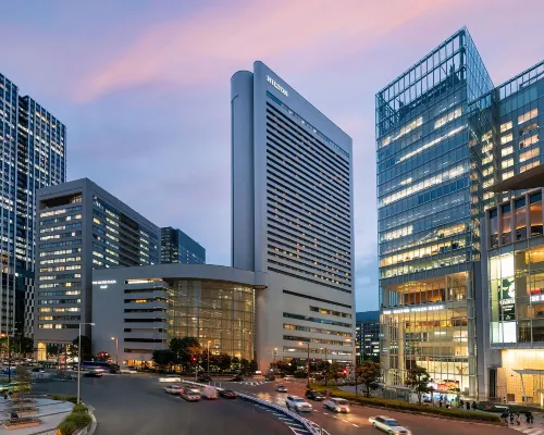 Hilton Osaka Hotel Hotels near Oebashi Station