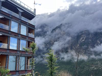 Yake Cloud Lodge ( JiaJu Village ) DanBa