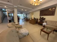 Royal Golden View Hotel Hotel di Dagon Myothit