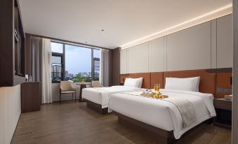 Longyi International Hotel(Xintangwei Subway Station)
