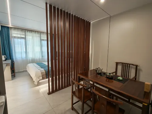 Kaiman Hotel (Yingtan Guixi Shangqing Ancient Town)