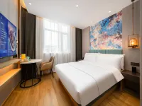 Magnotel Hotel (Liaocheng Linqing Bus Station) Hotels near Jinding Department Store Linqing Branch