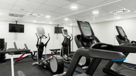 Mövenpick Hotel Budapest Centre Отели в г. Будапешт