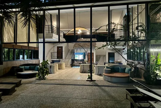 รูปภาพของอ่าวนางสตูดิโอ