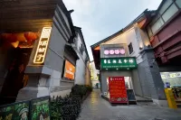 hangchun Hotels in Kunming Northern Bus Station