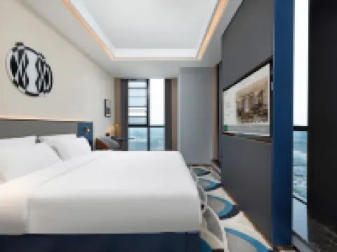 Guiyang North Railway Station West Square Madison Hotel โรงแรมในกุ้ยหยาง