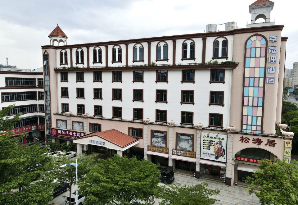 hotel overview picture
