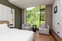 Guanlan Yunqi Hotel (Huangguoshu Waterfall Scenic Area)