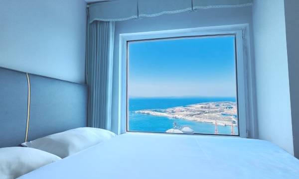 Island Holiday Sea View Apartment