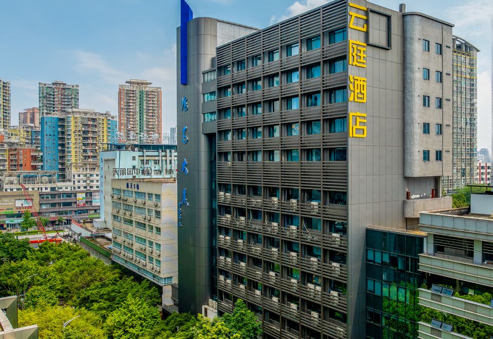 hotel overview picture