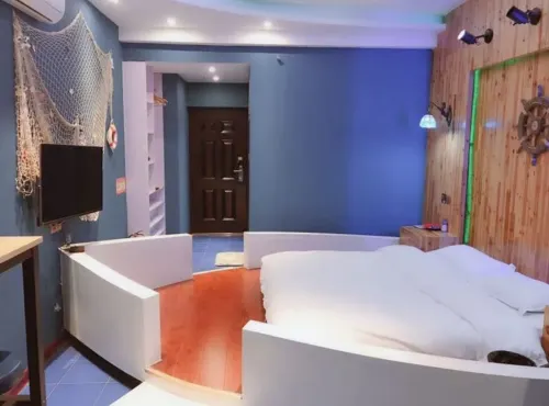 Manyi Homestay (Xinxiang Baolong Plaza)