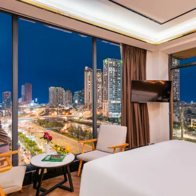 G8 Riverside Hotel Saigon Hoteles cerca de Distrito 4