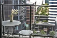 Waterview 1Bedroom Plus Study Room at Wentworth Point Hotels in Ryde