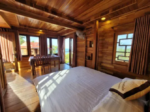 Jade Mountain Bungalow - Sea Breeze - Infinity Pool Hotels in 