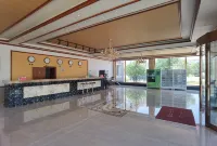 Yulin Garden Hotel - parking