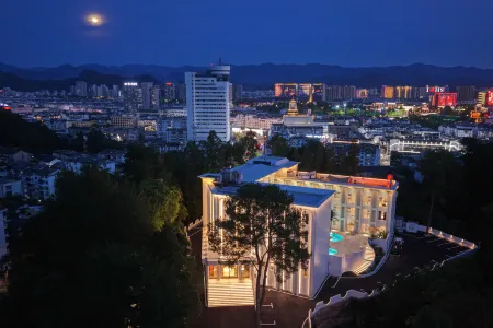 MisooHi  Hotel Отели рядом с достопримечательностью «Cheng's Miyake»