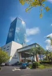 Expo Center Hotel - parking