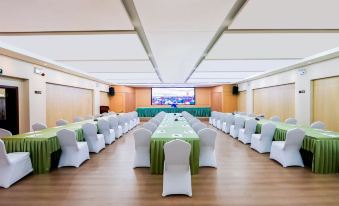 Longshan Nationality Hotel