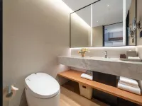 Fairfield by Marriott ShanghaiXuhui Center Hotels near Xuhui