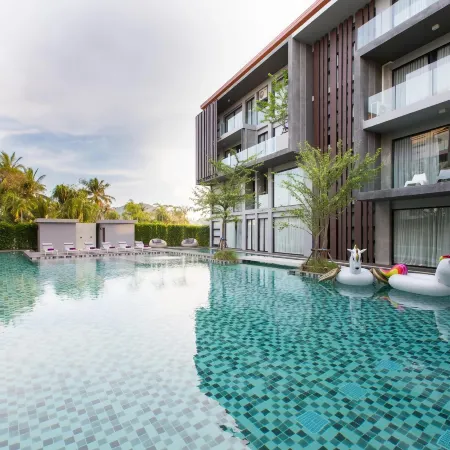 Maya Phuket Airport Hotel