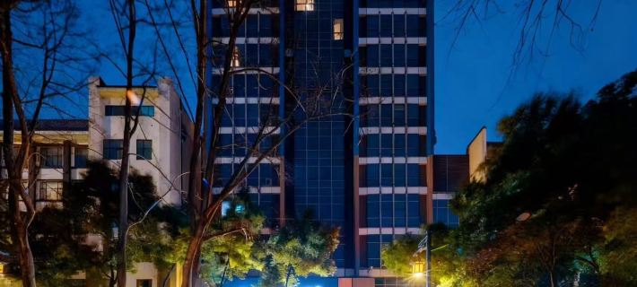HanTing Hotel (Yangzhou Slender West Lake Wenchang Pavilion) Hotels in Yangzhou