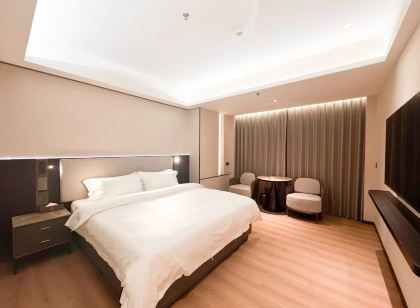 鉑雅酒店（普寧國際商品城普寧高鐵站店）