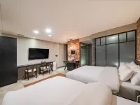 Jamsil Raum Tourist Hotel オリンピック博物館周辺のホテル