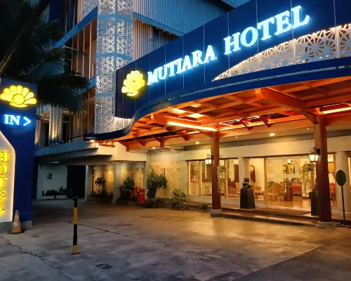 Mutiara Hotel and Convention Hotels in Cicendo