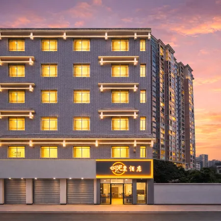 Hotel in the Channel Time
