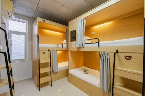 Daibei Hostel (Jinan Railway Station)
