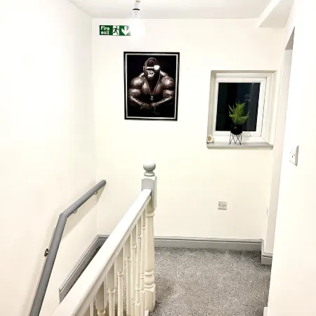 Exclusive 2 bedroom House in the Heart of Reading!