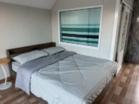 ริมน้ำโอโซน โฮมสเตย์ โรงแรมในอุตรดิตถ์