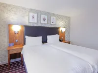 Gloucester Robinswood Hotel by Sunday 글로스터 디스트릿 호텔