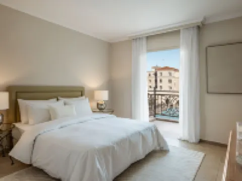 拉里薩帝國酒店 酒店