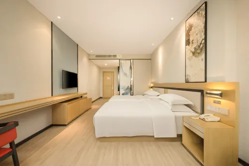 Unitour Hotel (Chaoyang Square Nanning Railway Station) - Esports