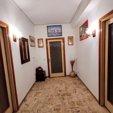 TARAK PALACE INN